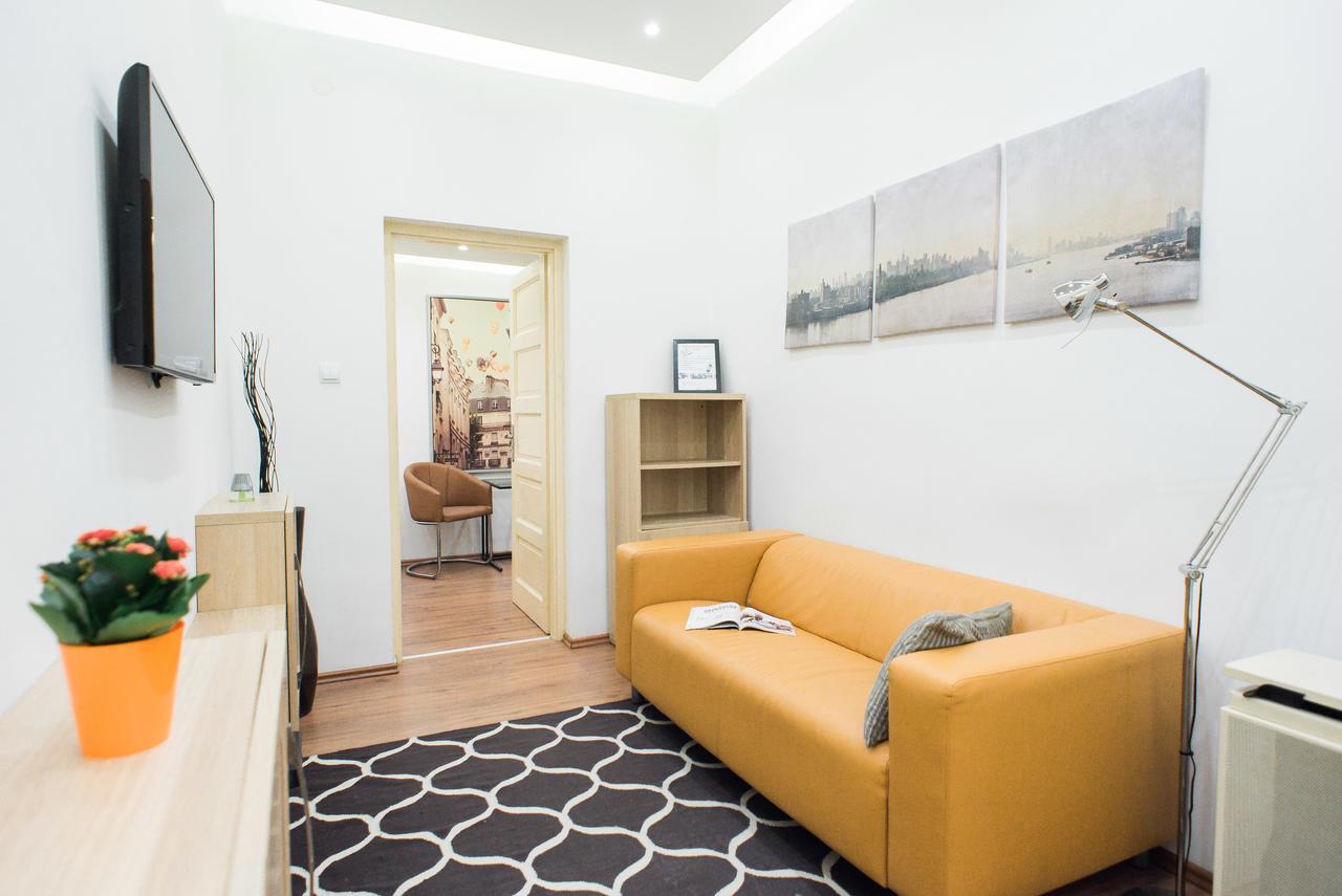 D.Five Stylish Studio At Parliament Apartment Budapest Bagian luar foto